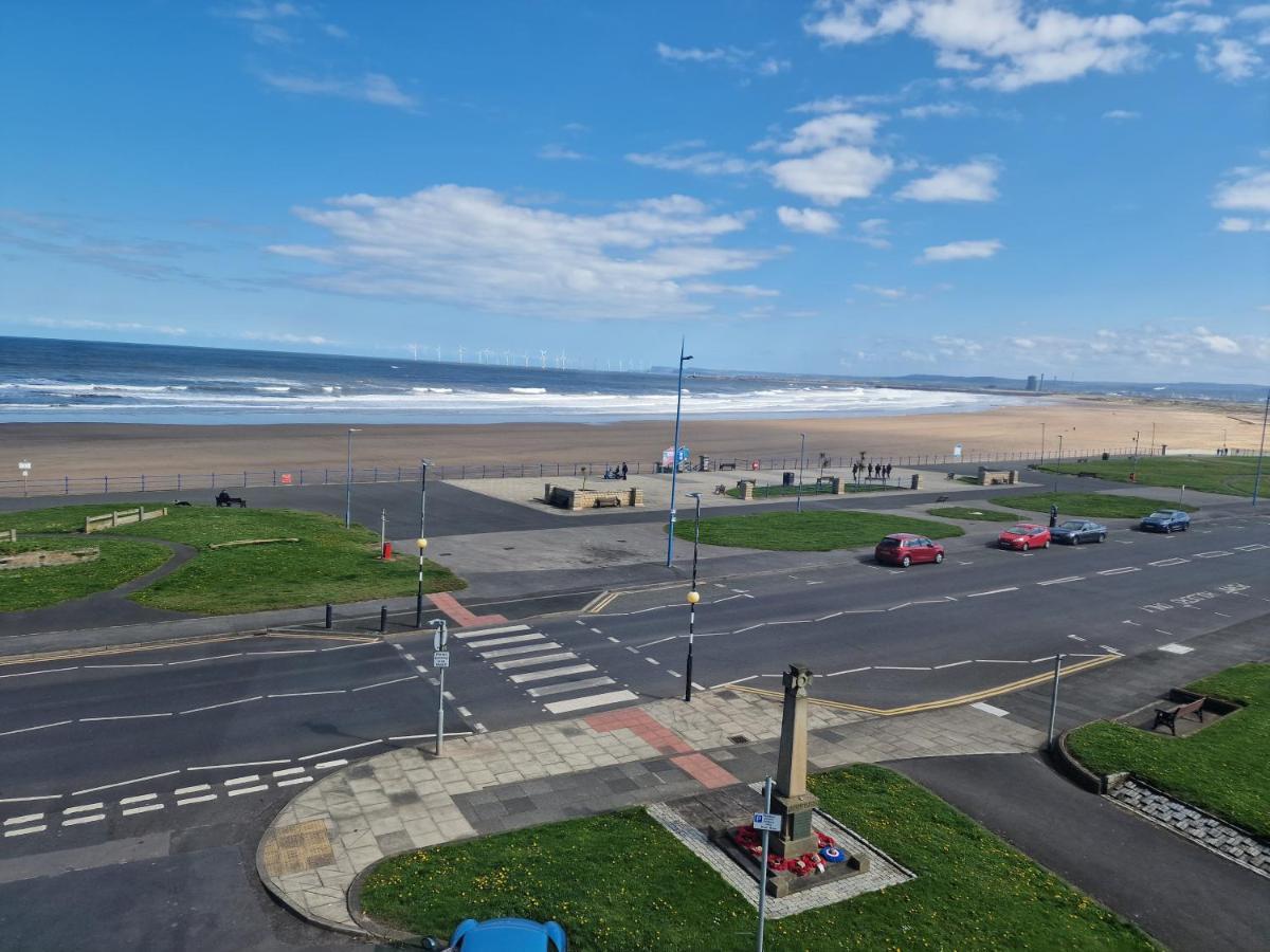 2 The Green, Exceptional Large House, Sea Views Loads Of Bathrooms シートン・カルー エクステリア 写真